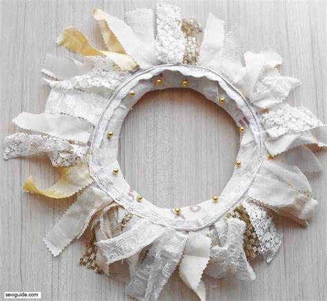 How To Make A Fabric Wreath Sewguide