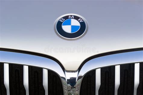 Logotipo De Bmw Imagem Editorial Imagem De Frente Carro 138347320