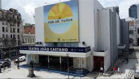 Projeto Fim De Tarde Apresenta Carol Biazin No Teatro Jo O Caetano