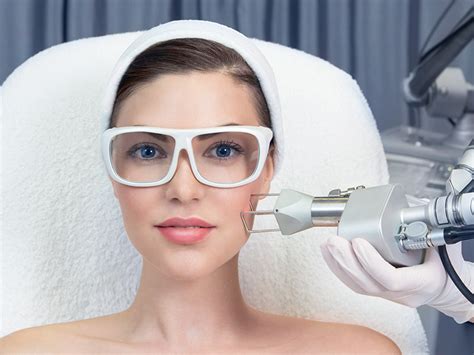 Rejuvenescimento Facial Como Deixar O Rosto Jovem Dream Plastic