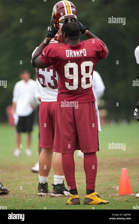 Washington Redskins Helmet Hi Res Stock Photography And Images Alamy