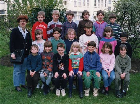 Photo De Classe CE2 De 1993 ECOLE YVES LE COZ Copains D Avant