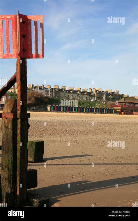 To the Beach Huts. Lowestoft Stock Photo - Alamy