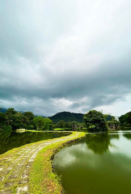 Taman Tasik Taiping Foto Premium