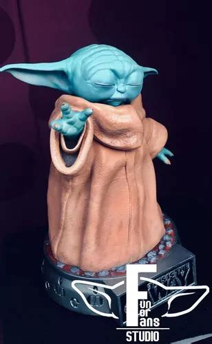 Escultura Realista De Baby Yoda Grogu A Tamaño Real en venta en por