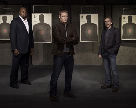 Human Target [Cast] photo