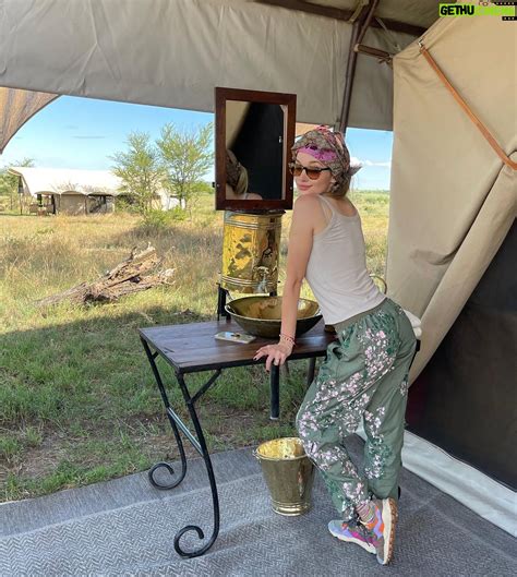 Karolina Benefield Wiki, Biography, Age, Gallery, Spouse and more