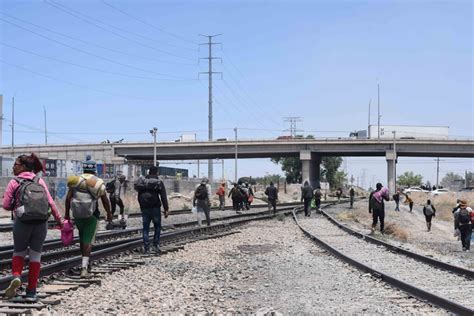 Cruce Masivo De Migrantes A Estados Unidos Aumenta Por Ciudad Ju Rez Y