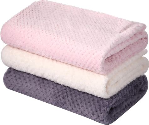 Amazon Newwiee 3 Pcs Baby Blankets Soft Fuzzy Blanket Neutral