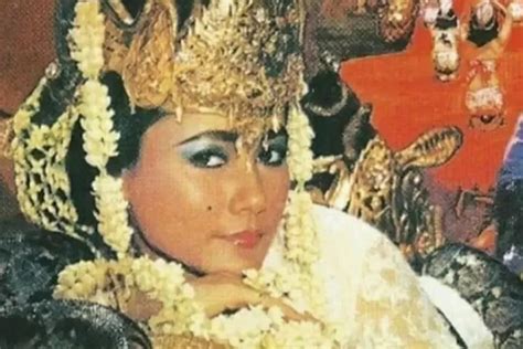 Intip Profil Suzzanna Artis Legendaris Si Ratu Horor Indonesia