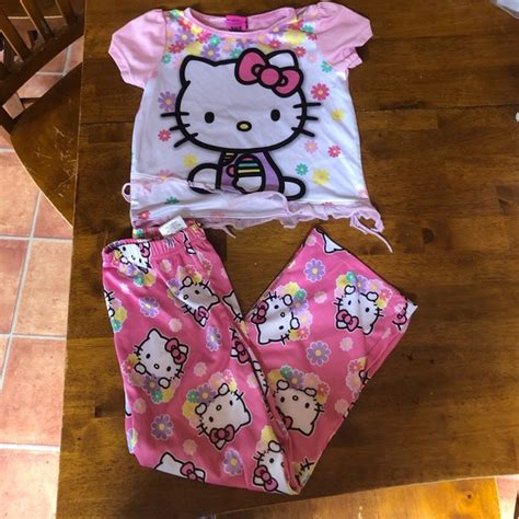 Hello Kitty Pajamas Hello Kitty Kids Sz6 2 Pc Pajama Set Poshmark