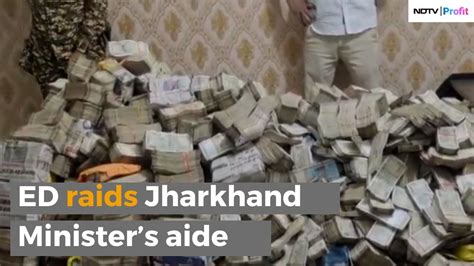 Watch Mountain Of Cash Recovered By Ed In Raid On House Help Of