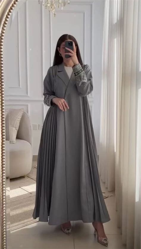 Glamorous Abayas: Fashion Forward and Fancy For Beginners | Abayas ...