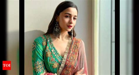 These Sun Kissed Pictures Of Alia Bhatt Are A Pure Treat For Her Fans