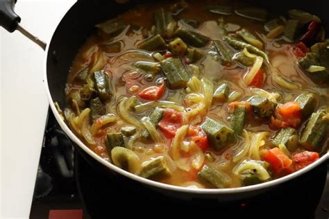 Bendakaya Pulusu Recipe Andhra Style Okra In Tamarind Gravy