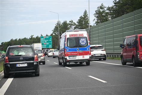 Groźny wypadek na S3 Jest wielu rannych w tym dzieci WP Wiadomości