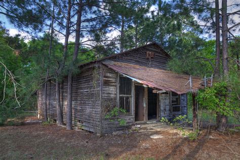 Baker County Georgia This Old Building Is Near The Commun Flickr