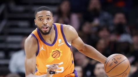 3 Best Nba Prop Bets Today For Suns Vs Grizzlies Booker Bridges Ayton