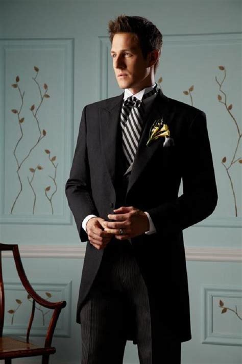 26 Winter Wedding Grooms Attire Ideas Deer Pearl Flowers