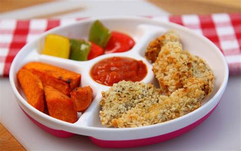 Homemade chicken dippers and tomato sauce recipe for babies | MadeForMums