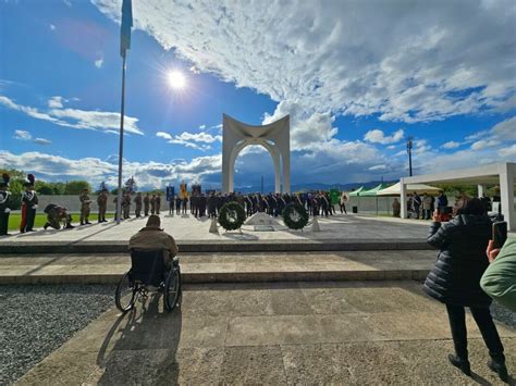 Pistoia Riconoscimenti Per Barga Alla Cerimonia In Onore Dei Caduti