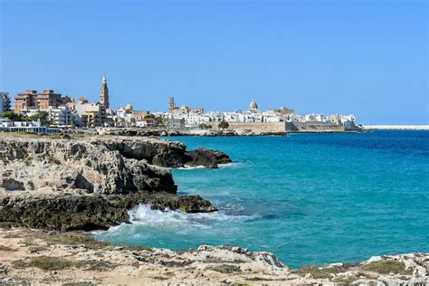 The best beaches in Monopoli, Puglia - London City Calling