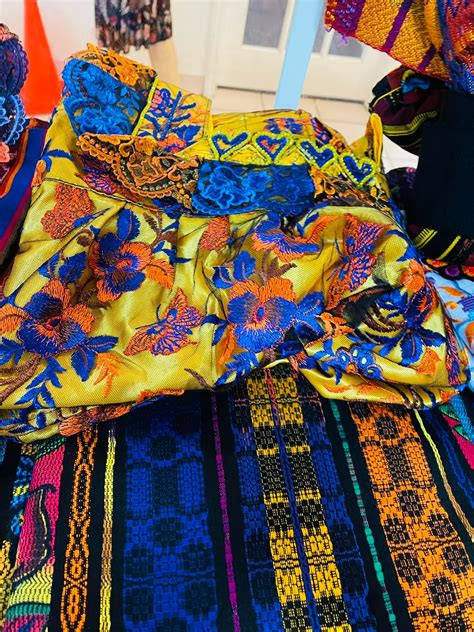 Hola amigos y amigas tu tienda favorita xela te espera con los mas ...