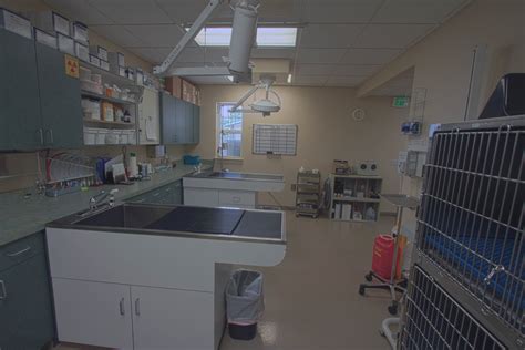 Fall River Veterinary Hospital - Veterinarian in Fall River Mills, CA