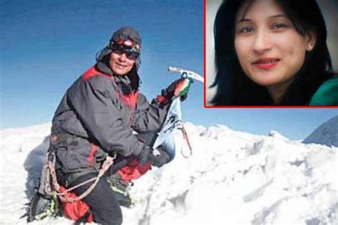 Anshu Jamsenpa 1st Woman To Scale Mt Everest 5 Times Itanagar News In