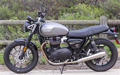 Triumph Speed Twin Prova Su Strada Test Recensione Pregi