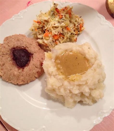 Mashed Potatoes & Gravy. {Vegan} | elephant journal