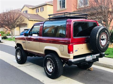 1988 Ford Bronco II V8 4x4 - Bronco Corral