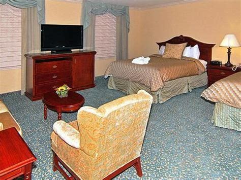 Liberty Hotel, Ascend Hotel Collection, Cleburne (TX) | Best Price ...