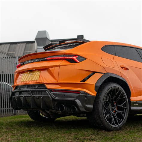 Lamborghini Urus Carbon Fibre Wheel Arch Set Automotive Passion