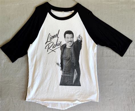 Lionel Richie T Shirt Mariah Carey T Shirt Mens Medium Concert T Shirt