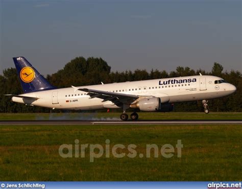 D Aipr Airbus A320 200 Lufthansa Medium Size