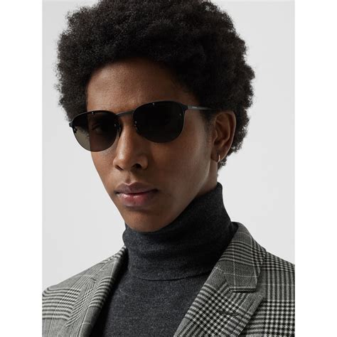 Round Frame Sunglasses in Black - Men | Burberry United States