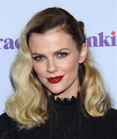 Brooklyn Decker: Grace and Frankie Season 4 Premiere -35 | GotCeleb