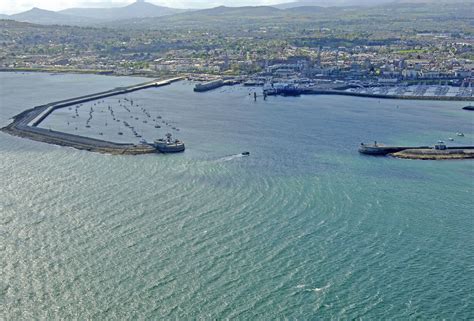 Dun Laoghaire Inlet in Dun Laoghaire Harbour, Ireland - inlet Reviews ...