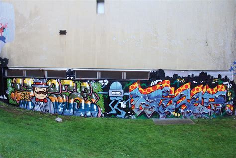 Graffiti Walls selection - 2013-2016 on Behance