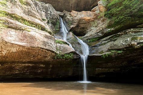 570+ Hocking Hills Waterfalls Stock Photos, Pictures & Royalty-Free Images - iStock