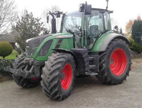 Location Tracteur Agricole Fendt Cv Vues Votremachine