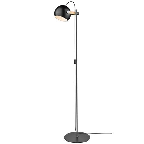 Dc Gulvlampe Halo Design Lampeshop Dk