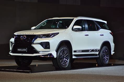 The First Global Debut In Thailand Toyota Fortuner Gr Sport The Wisdom