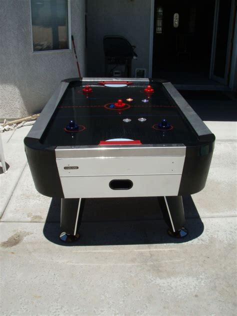 Harvard Air Hockey Table