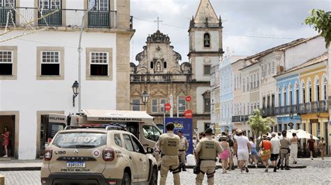 Pelourinho Pulsante Cora O Da Ancestralidade Baiana Atrai Multid Es