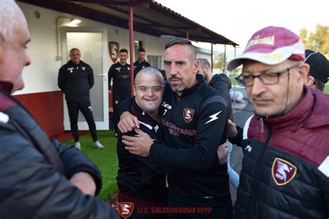 US Salernitana 1919 On Twitter Consegnato Oggi Pomeriggio Al C S