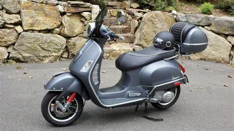 2022 Vespa Gts 300 Titanium