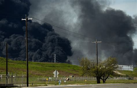 Cleanup of Texas chemical plant hamstrung by new fire, spill