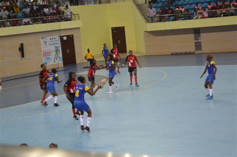 Championnats Nationaux De Handball Abo Sport D Bute La Comp Tition